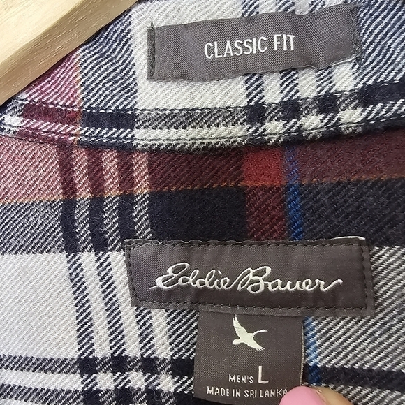 Eddie Bauer classic fit heritage plaid button down shirt size Large - Picture 8 of 10